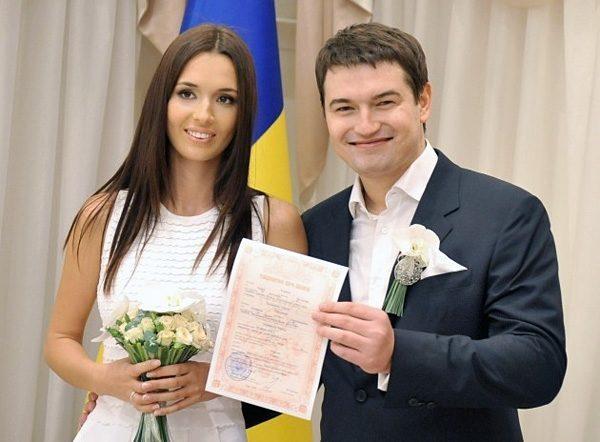 свадебное фото Ющенко с Ефросининой