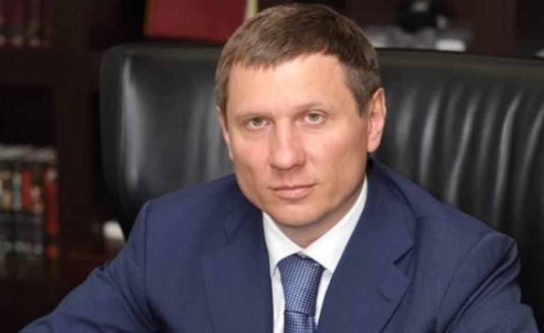 шахов