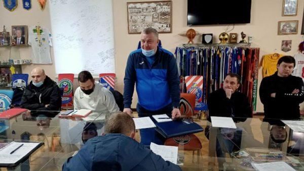Арцизские детские тренера по футболу продлили тренерскую лицензию.