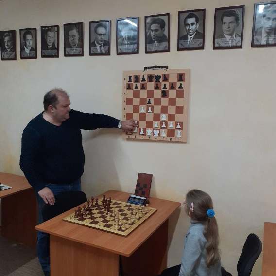 В Арцизе прошёл  учебно-тренировочный матч по шахматам для юной чемпионки