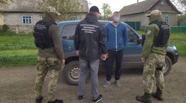 Белгород-Днестровские пограничники задержали иностранца, которого пять лет разыскивал Интерпол