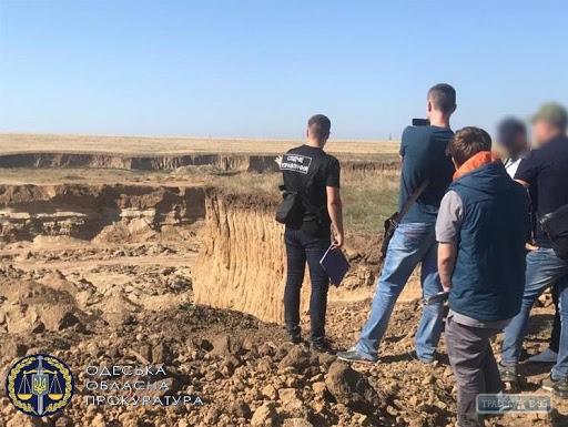 Предприниматель занимавшийся незаконной добычей песка нанес Одесской области многомиллионный ущерб