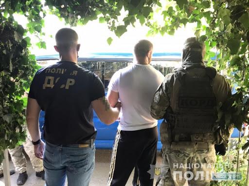 В Одесской области шестеро участников преступной группировки завладели помещениями на 14 млн грн