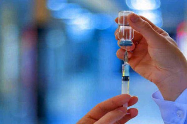 Минздрав подготовил приказ об обязательной COVID-вакцинации чиновников и педработников
