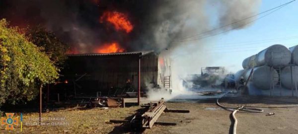 Cпасатели ликвидировали возгорание на винзаводе в Татарбунарской громаде