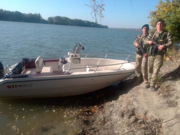 В Одесской области две румынские лодки незаконно пересекли границу (фото)