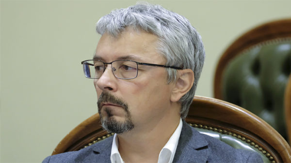 Министр культуры Ткаченко подал в отставку
