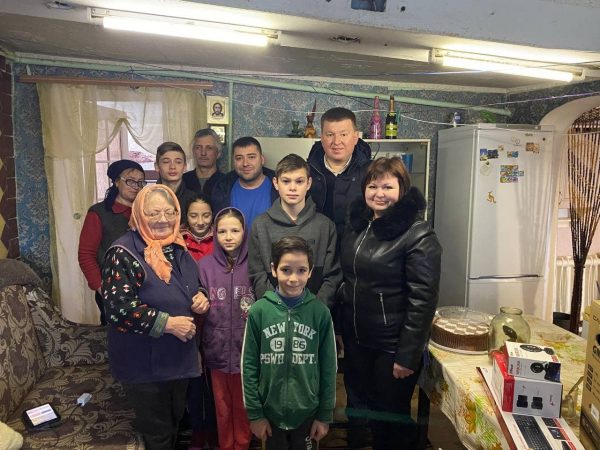 В Арцизской громаде детям из Детского дома семейного типа вручили новогодние подарки