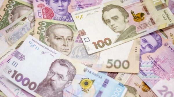 Украинцы получат по 6500 грн во время войны: кому положена выплата