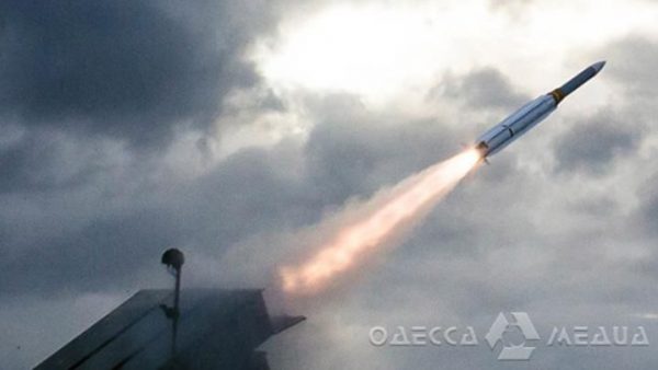 Российские войска нанесли ракетный удар в районе села Тузлы в Одесской области