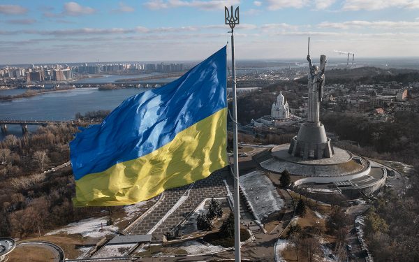 Почти 90% украинцев верят в то, что Украина сможет отразить нападение России – опрос.
