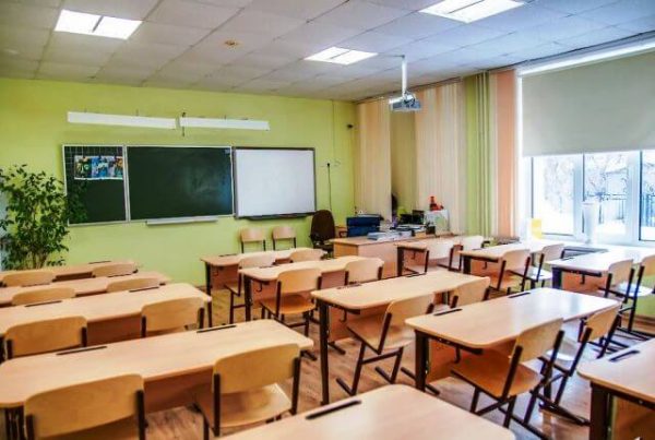 С нового учебного года в школах Украины изменится преподавание истории, мировой литературы и защиты Отчизны