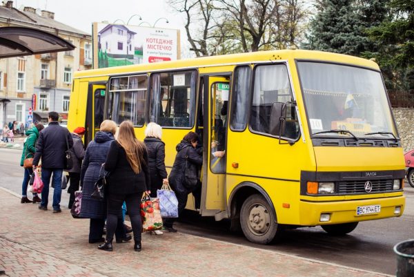 У районі Одеської області заборонили рух громадського транспорту під час тривоги