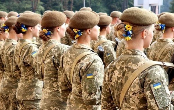 Рада проголосувала за законопроект про добровільний військовий облік жінок