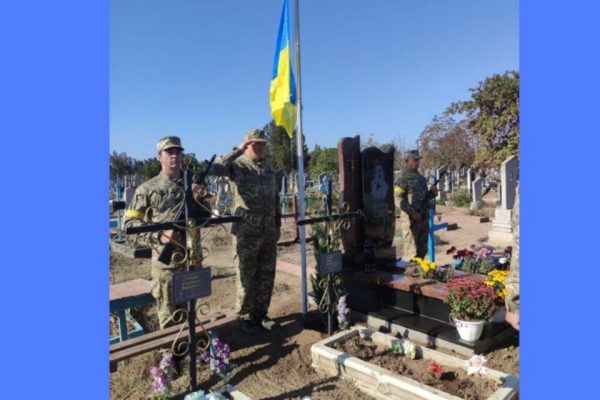 В Кілійській громаді в місцях поховання Героїв встановлять флагштоки з державним прапором