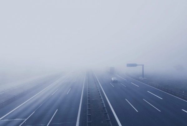 До уваги водіїв: на дорогах Одеської області оголошено перший рівень небезпеки