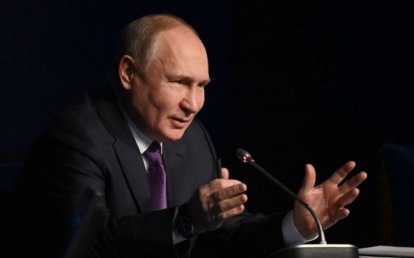 Путін йде на ескалацію війни в Україні, щоб вижити – The Guardian