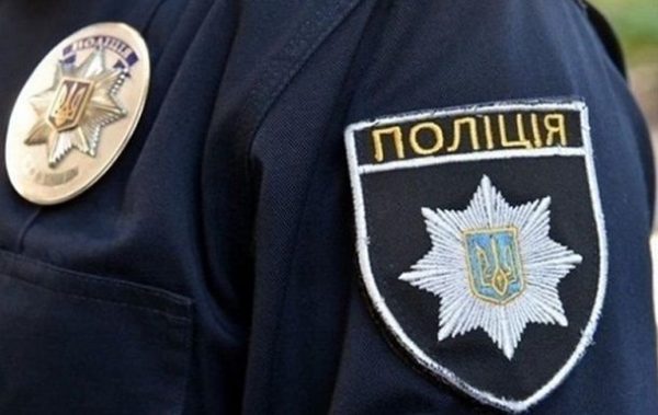 В Одеській області військовослужбовець погрожував прикордоннику гранатою