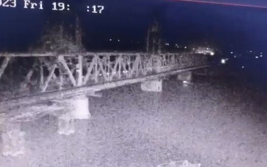 Росіяни заявляють, що вдарили морськими дронами по мосту в Затоці. Офіційного підтвердження немає