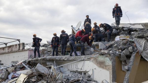 Землетрус у Туреччині: під завалами можуть перебувати п’ятеро українців