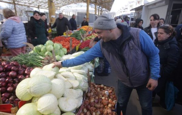 В Україні після Великодня ціни на овочі та ягоди починають падати