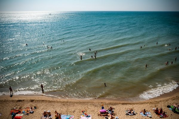 В Одесі готують до відкриття муніципальні пляжі, на яких офіційно дозволять відпочивати