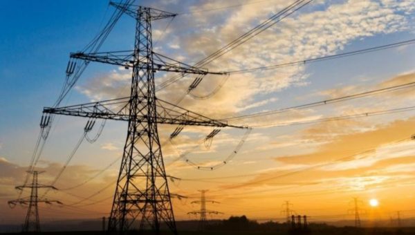 Кабмін підвищив тарифи на електроенергію для населення майже удвічі