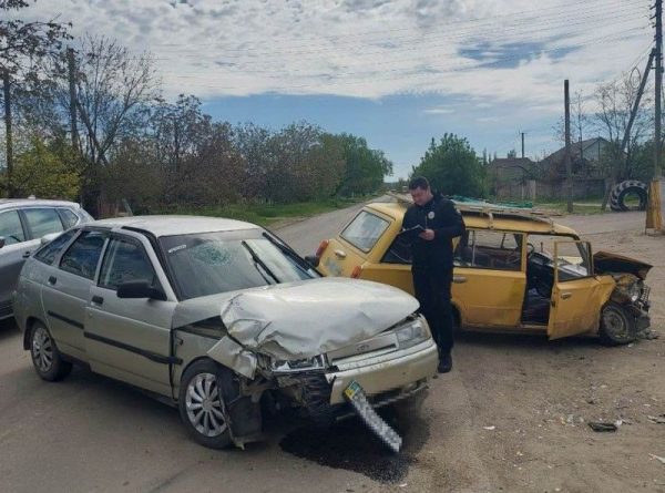 У Білгород-Дністровському районі внаслідок аварії постраждали двоє дорослих та шестимісячна дитина
