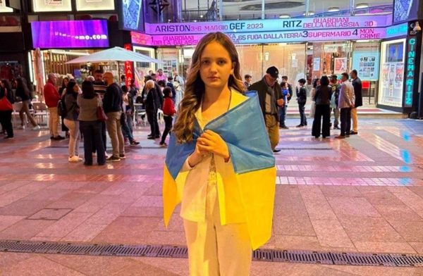 Юная певица из Украины отказалась выступать на одной сцене с россиянином