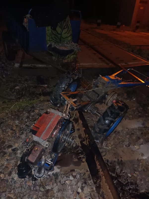 На Одещині потяг наїхав на мотоблок, постраждалому довелось ампутувати кінцівку