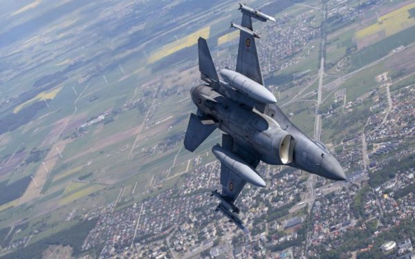 Румунія підтвердила, що навчатиме українських пілотів на винищувачах F-16