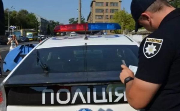 Поліція оштрафує на 850 грн за першої зупинки: кому з водіїв необходіно замінити права