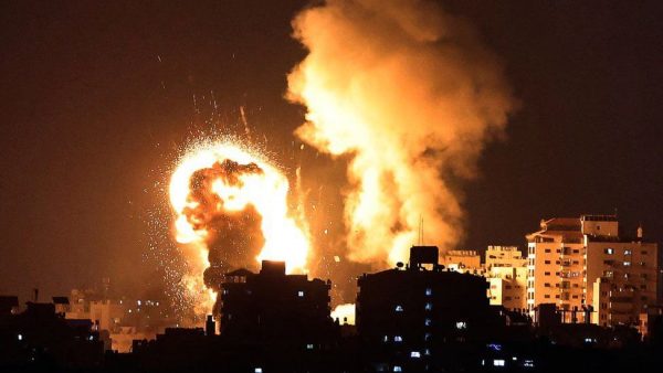 Четвертий день війни в Ізраїлі: ЦАХАЛ завдає ударів по Газі, президент Палестини зібрався до Путіна