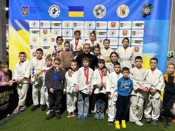 Наймолодші вихованці секції самбо та дзюдо Арцизької ДЮСШ  взяли участь у турнірі «Arena cup»