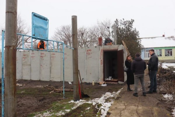 В двох закладах освіти Арцизької громади завершують монтаж модульних укриттів