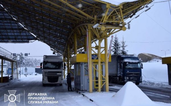 На кордоні України та Польщі розблокували один найбільших із пунктів пропуску – що відомо