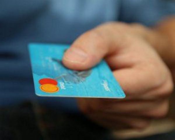 Оподаткування переказів на банківську картку: у Мінфіні дали роз’яснення