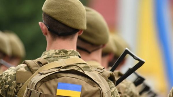 Воєнний стан в Україні знову подовжено – нардеп Железняк