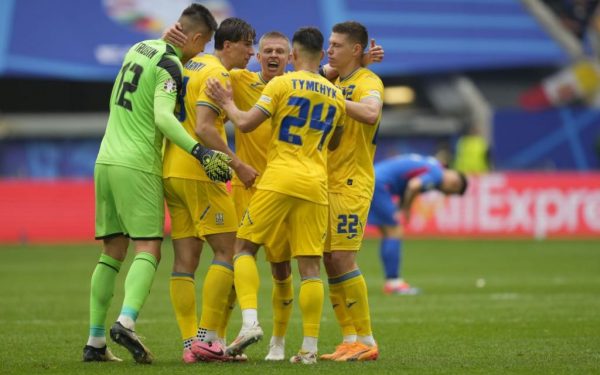 Збірна України бореться за плейоф Євро-2024: розклади у групі “синьо-жовтих” перед останнім туром