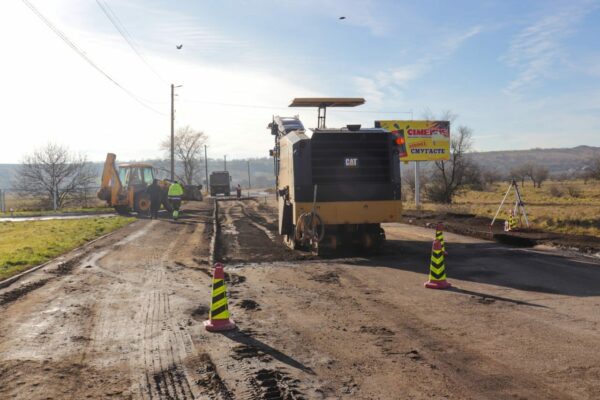 Розпочато аварійний ремонт ділянки дороги між Арцизом та Арциз-2