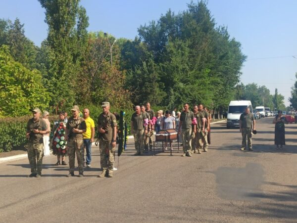 В АРЦИЗЬКІЙ ГРОМАДІ В ОСТАННЮ ПУТЬ ПРОВЕЛИ ПОЛЕГЛОГО ВОЇНА ВІТАЛІЯ СМІРНОВА В АРЦИЗЬКІЙ ГРОМАДІ В ОСТАННЮ ПУТЬ ПРОВЕЛИ ПОЛЕГЛОГО ВОЇНА ВІТАЛІЯ СМІРНОВА