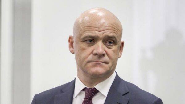 “Я залишаюся мером міста”, – Труханов, якого позбавили громадянства України, планує звернутися по допомогу до США “Я залишаюся мером міста”, – Труханов, якого позбавили громадянства України, планує звернутися по допомогу до США