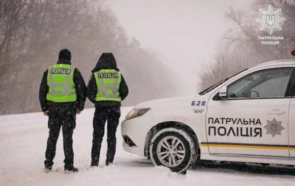 В Україні зранку сотні ДТП через негоду