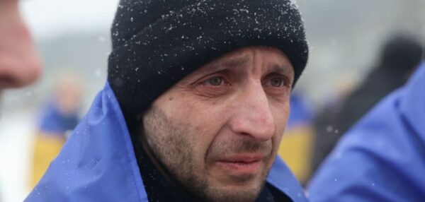 Наші – вдома! Після довгої паузи відбувся обмін військовополоненими